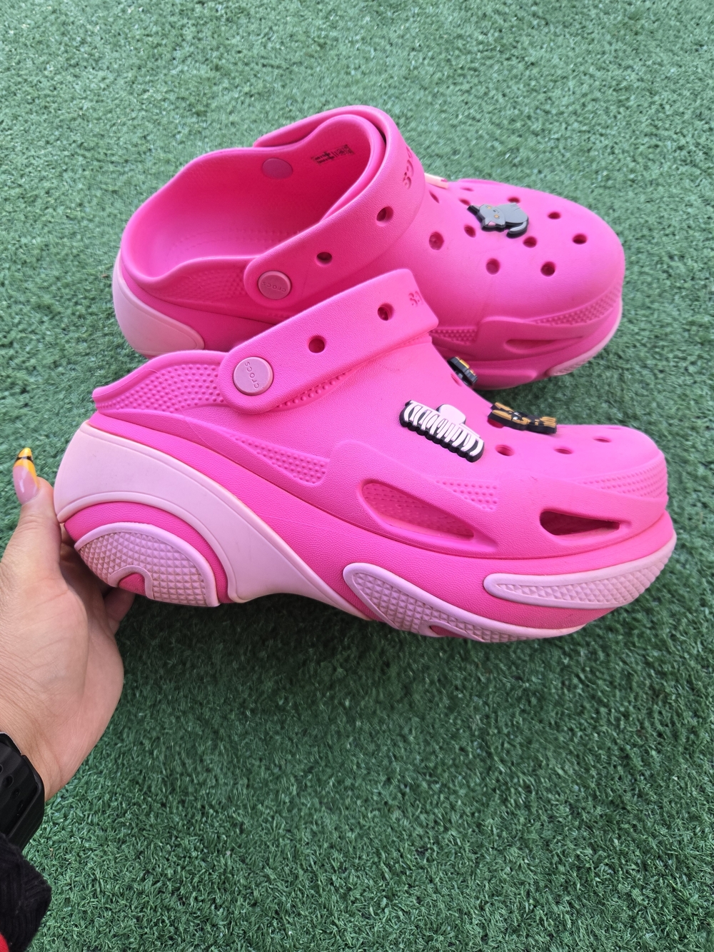 Crocs Bubble Crush Clog - Picture 4 of 8